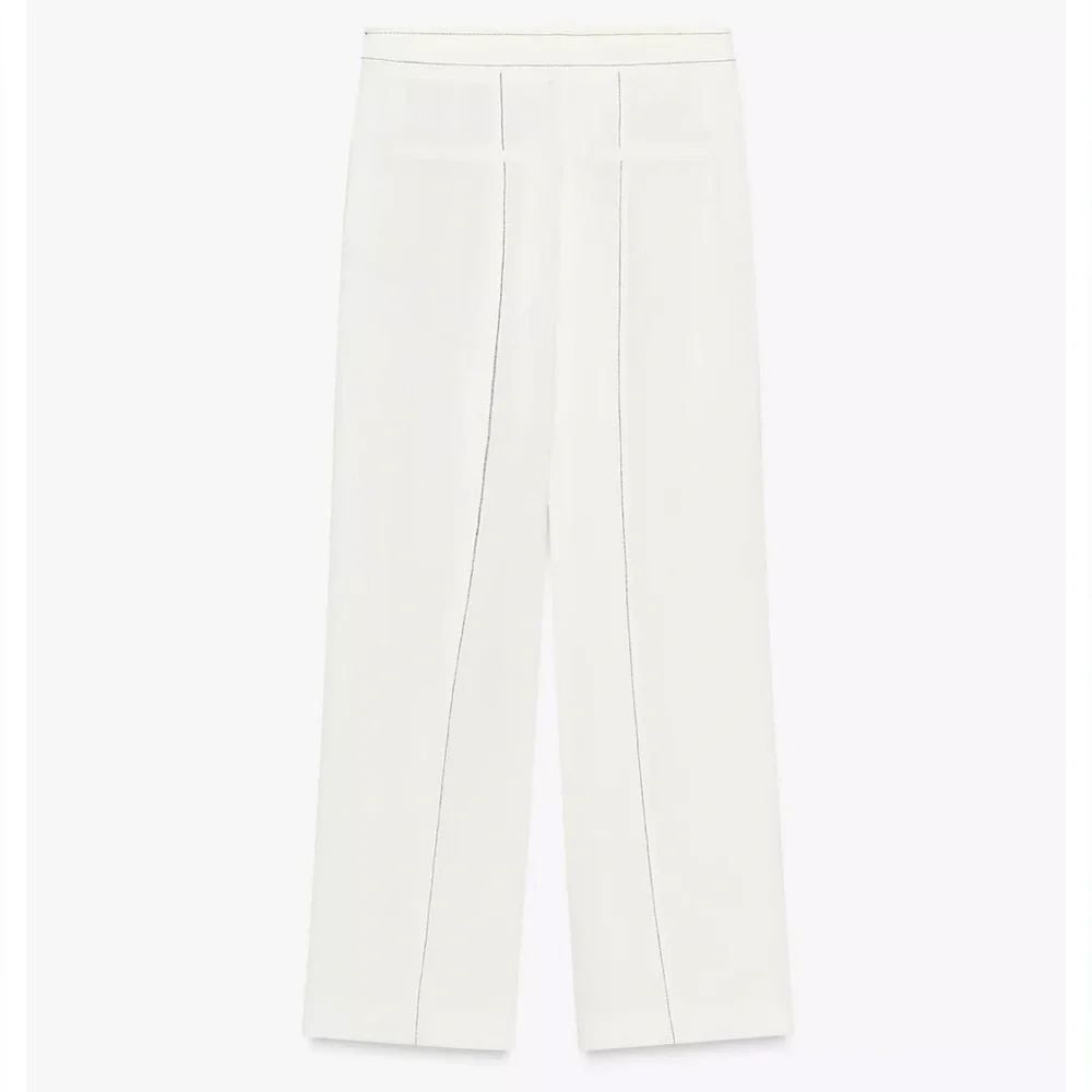 Zara NWT white pants with gold button appliqué detail